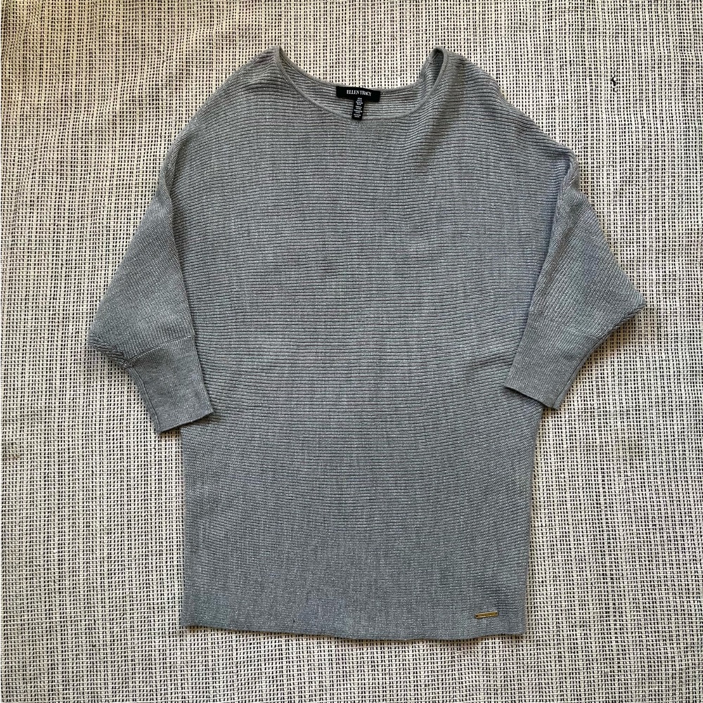 ELLEN TRACEY Boat Neck Grey Batwing Women’s Sweater Size Medium